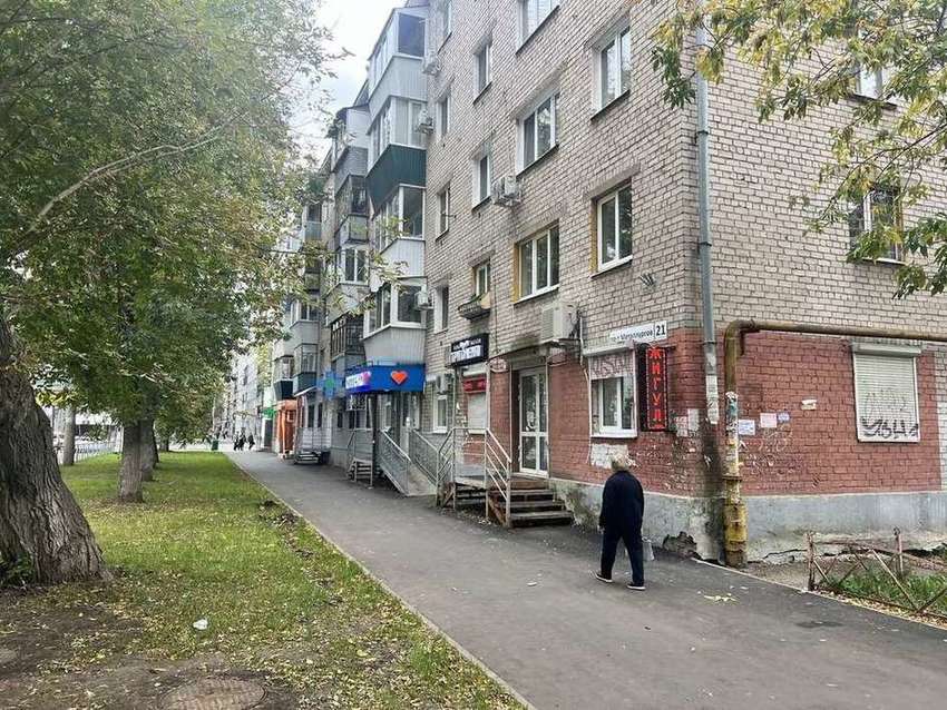 Продажа коммерческой недвижимости, 62м <sup>2</sup>, Самара, Металлургов проспект,  19а