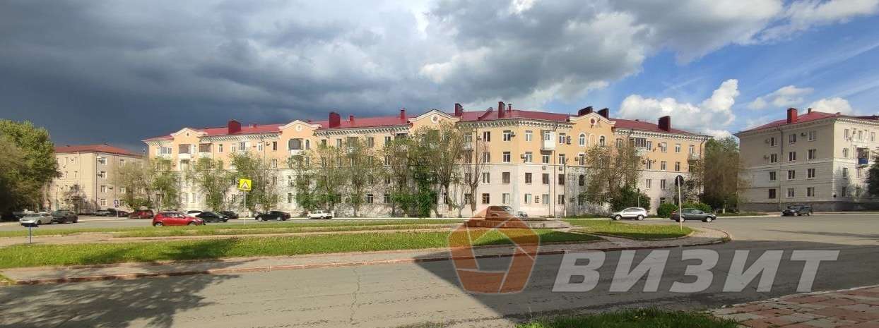 Продажа коммерческой недвижимости, 90м <sup>2</sup>, Новокуйбышевск, Коммунистическая улица,  38