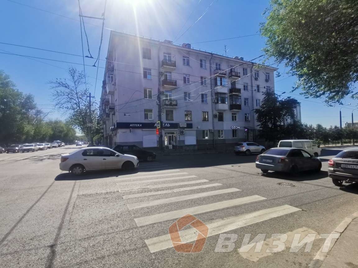 Продажа коммерческой недвижимости, 166м <sup>2</sup>, Самара, Красноармейская улица,  119