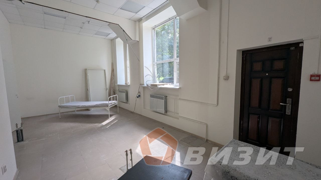 Аренда коммерческой недвижимости, 100м <sup>2</sup>, Самара, Революционная улица,  87