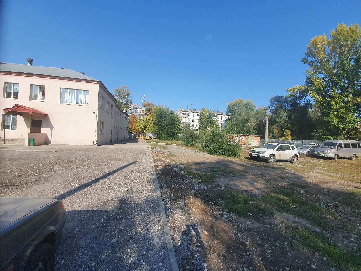 Продажа коммерческой недвижимости, 1005м <sup>2</sup>, Самара, Физкультурная улица,  25а