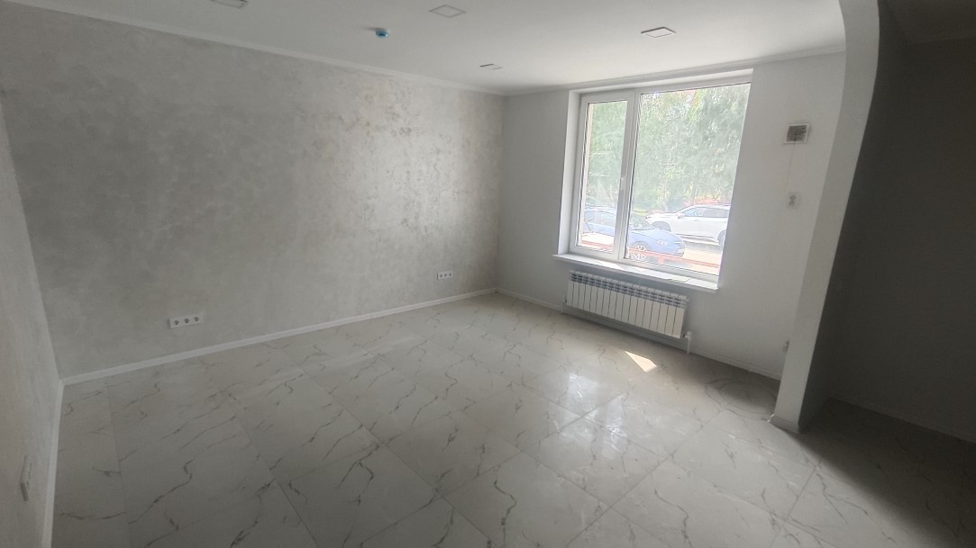 Продажа коммерческой недвижимости, 33м <sup>2</sup>, Новокуйбышевск, Киевская улица,  23