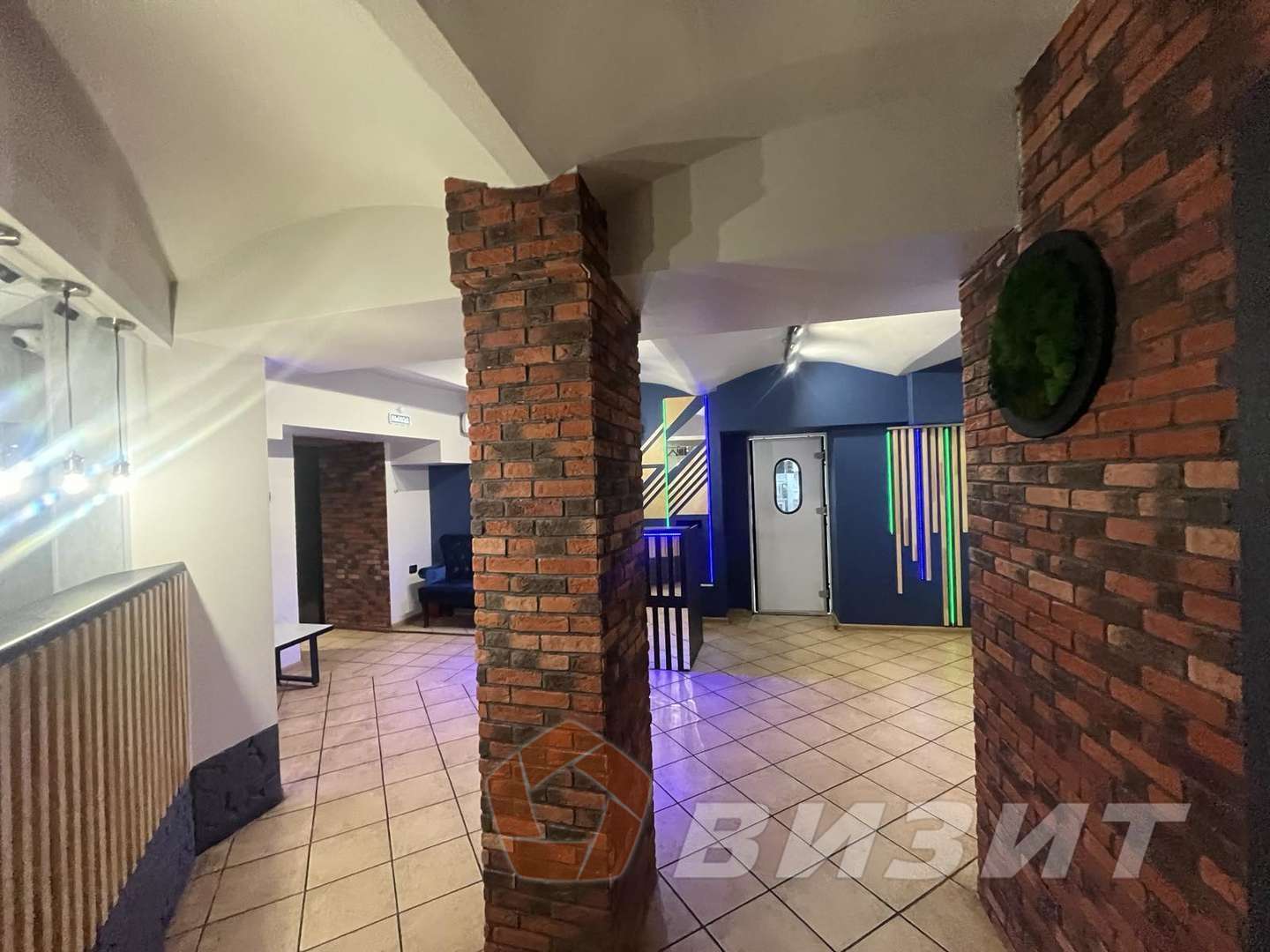 Продажа коммерческой недвижимости, 405м <sup>2</sup>, Самара, Физкультурная улица,  113