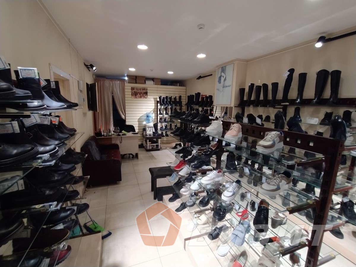 Аренда коммерческой недвижимости, 82м <sup>2</sup>, Самара, Победы улица,  93