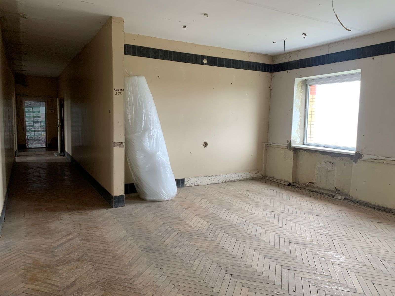 Продажа коммерческой недвижимости, 4250м <sup>2</sup>, Комсомольский, Промышленная улица,  5