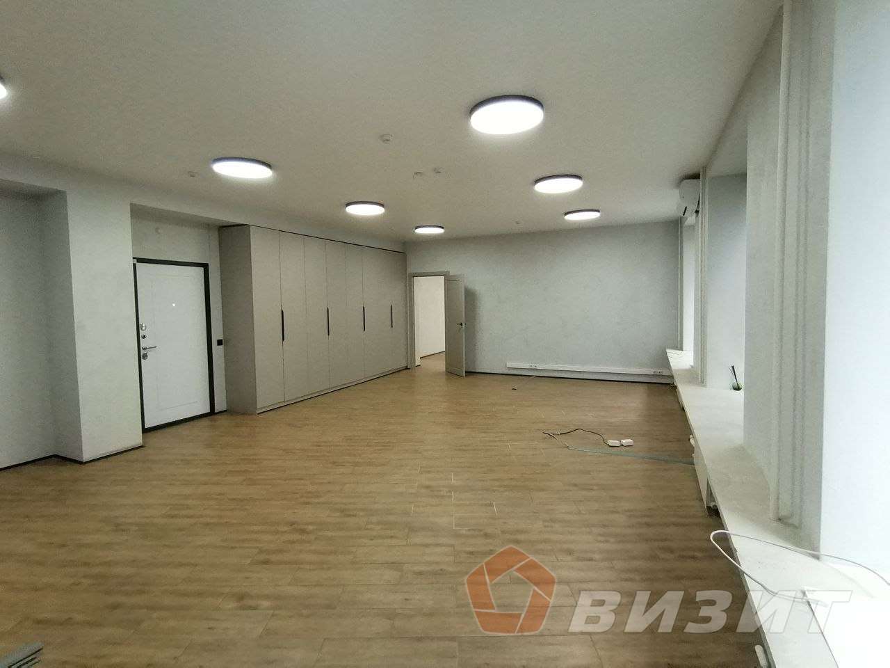 Продажа коммерческой недвижимости, 122м <sup>2</sup>, Самара, Антонова-Овсеенко улица,  44а