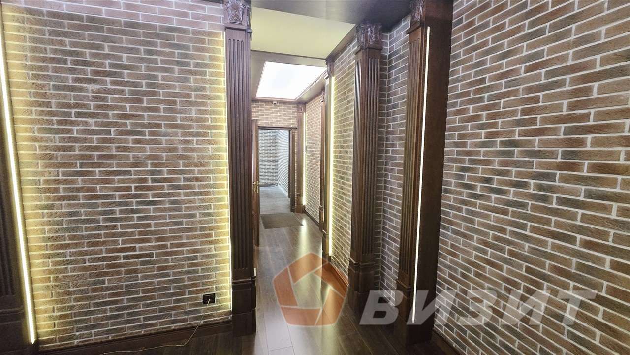 Аренда коммерческой недвижимости, 180м <sup>2</sup>, Самара, Молодогвардейская улица,  176