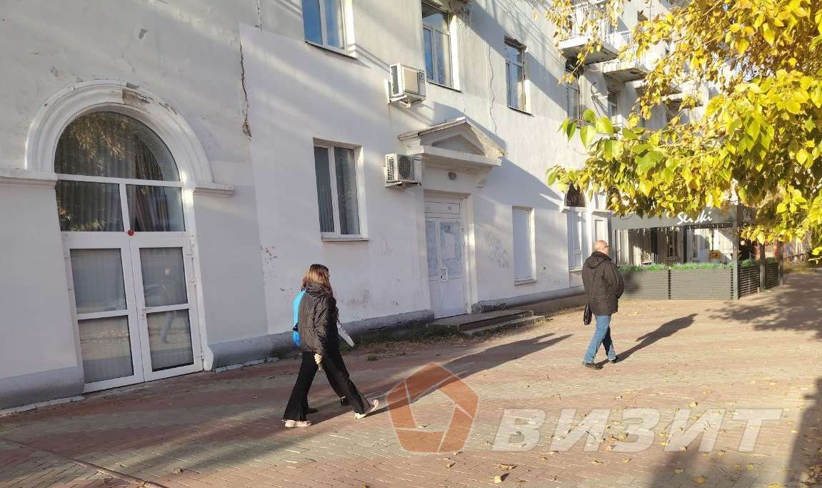 Аренда коммерческой недвижимости, 215м <sup>2</sup>, Новокуйбышевск, Белинского улица,  22