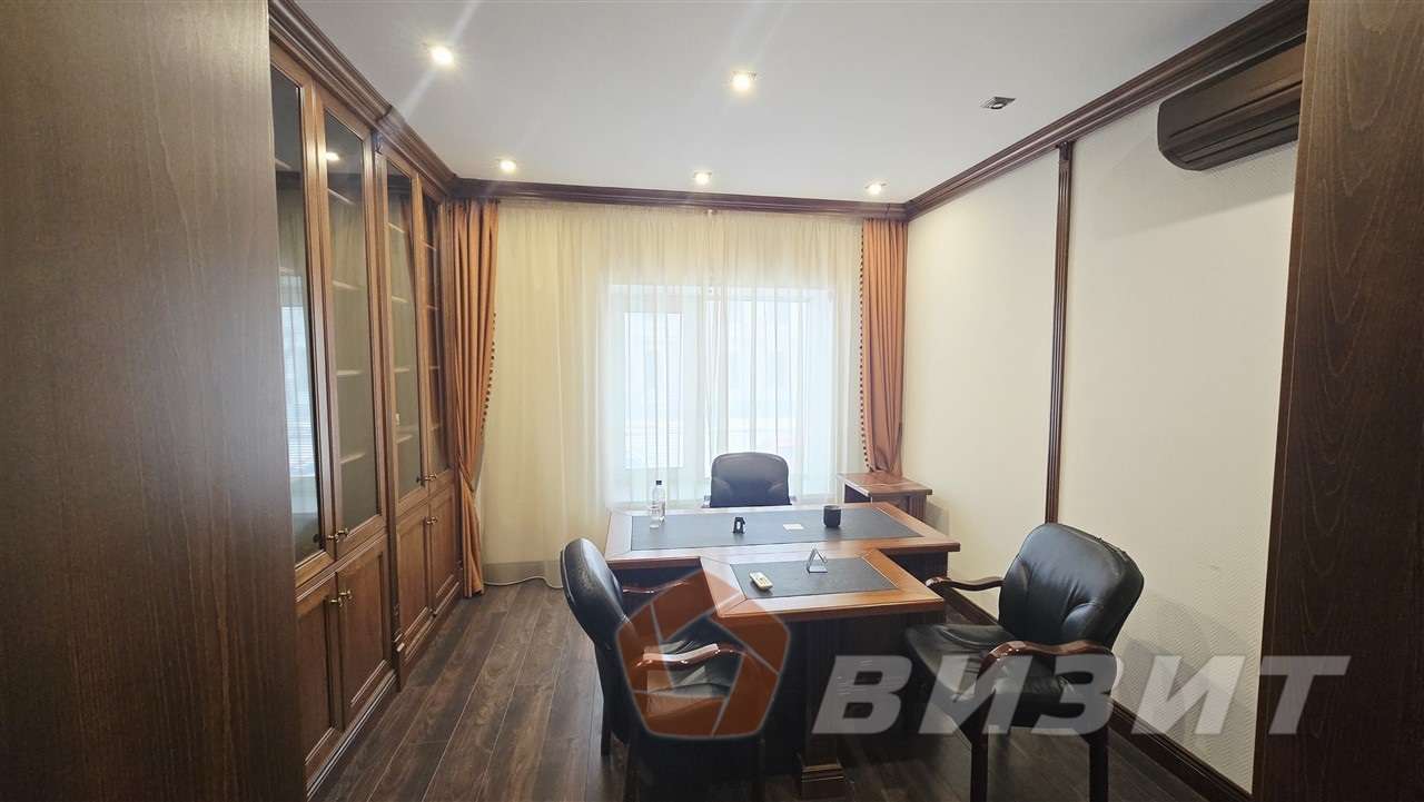 Аренда коммерческой недвижимости, 180м <sup>2</sup>, Самара, Молодогвардейская улица,  176