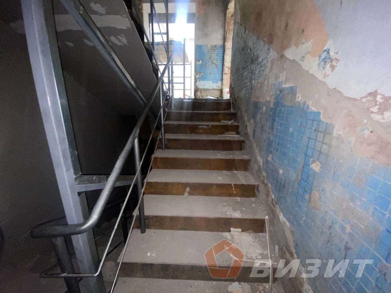 Аренда коммерческой недвижимости, 270м <sup>2</sup>, Самара, Красных Коммунаров улица,  4А