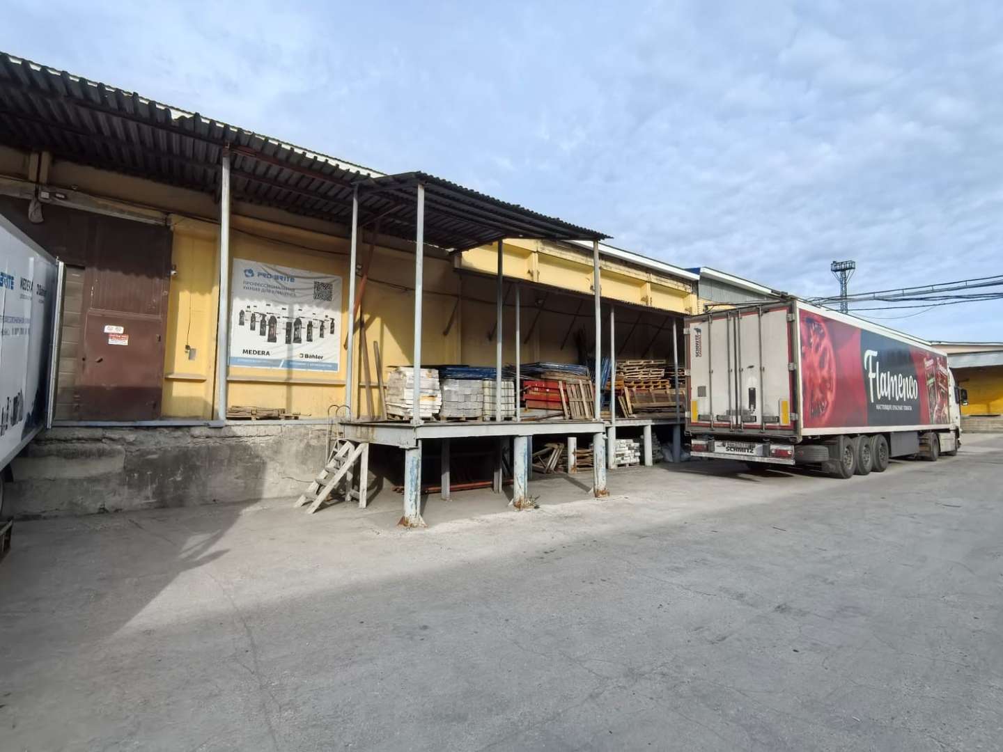 Аренда коммерческой недвижимости, 800м <sup>2</sup>, Самара, Товарная улица,  8А