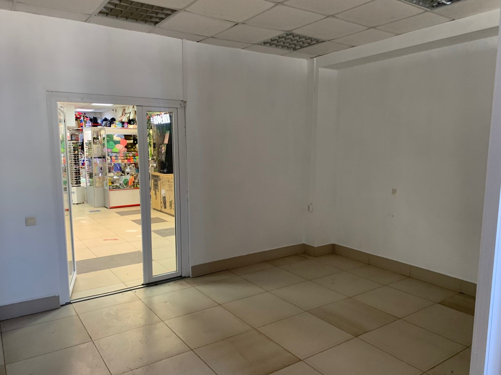 Аренда коммерческой недвижимости, 35м <sup>2</sup>, Самара, Белорусская улица,  88кб