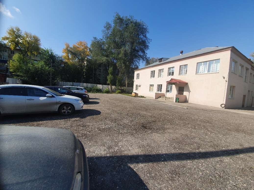 Продажа коммерческой недвижимости, 1005м <sup>2</sup>, Самара, Физкультурная улица,  25а