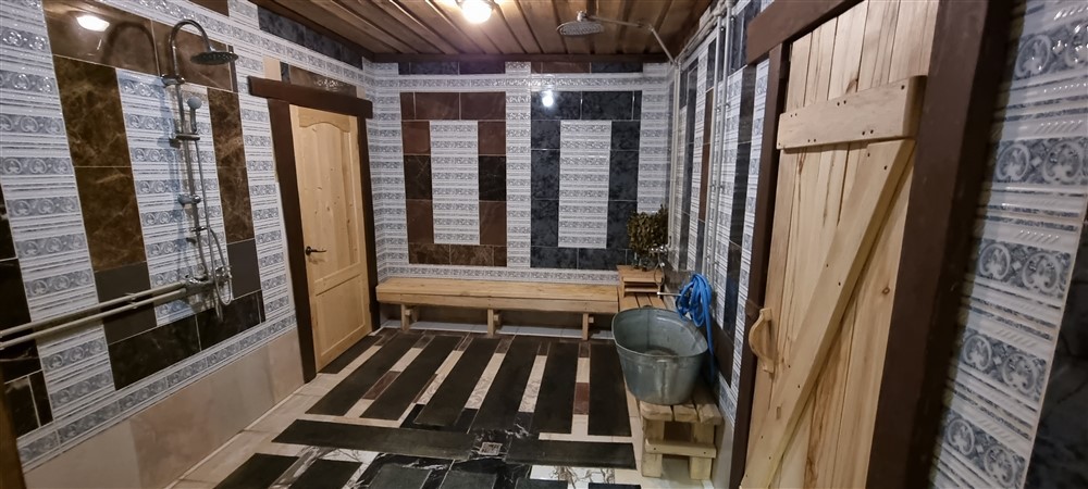 Продажа коммерческой недвижимости, 1700м <sup>2</sup>, Жигули, Советская улица,  116