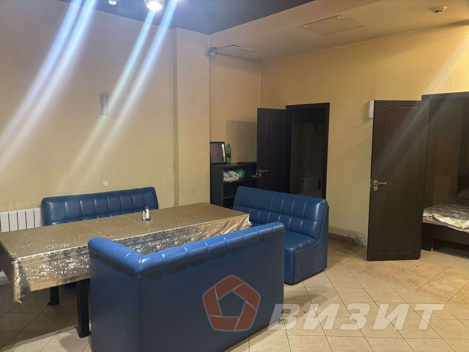 Продажа коммерческой недвижимости, 590м <sup>2</sup>, Самара, Ташкентская улица,  102б