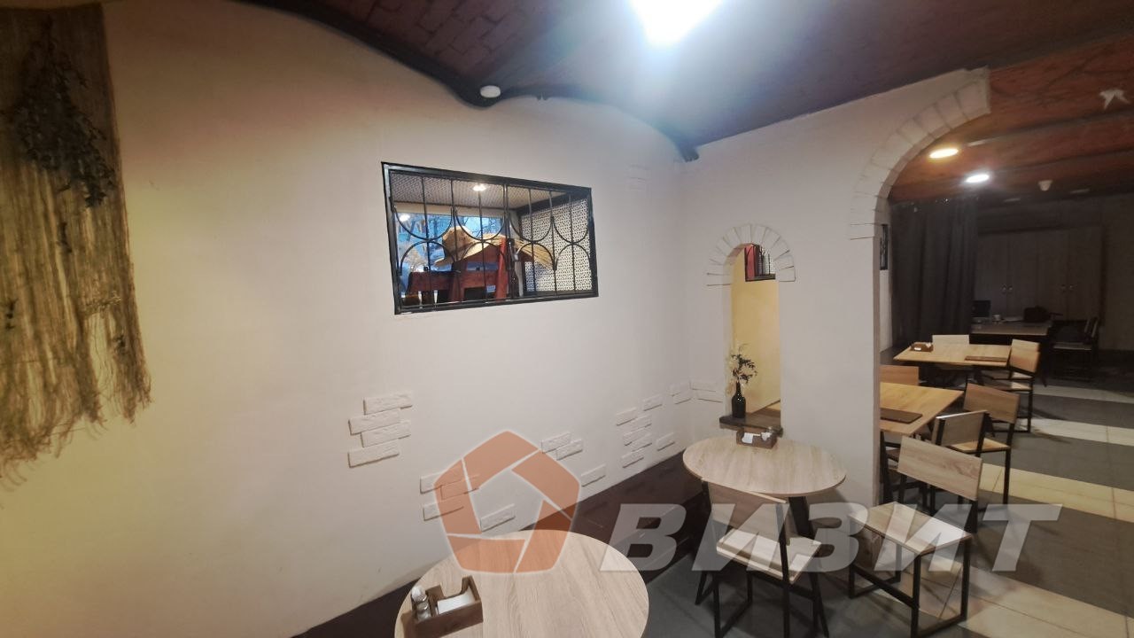 Продажа коммерческой недвижимости, 97м <sup>2</sup>, Самара, Кирова проспект,  44