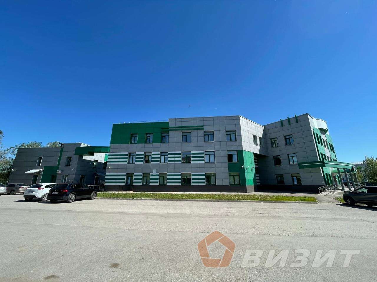 Аренда коммерческой недвижимости, 272м <sup>2</sup>, Новокуйбышевск, Молодежная улица,  1