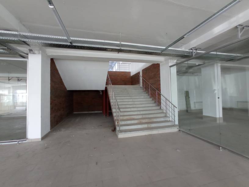 Аренда коммерческой недвижимости, 500м <sup>2</sup>, Самара, Кирова проспект,  10