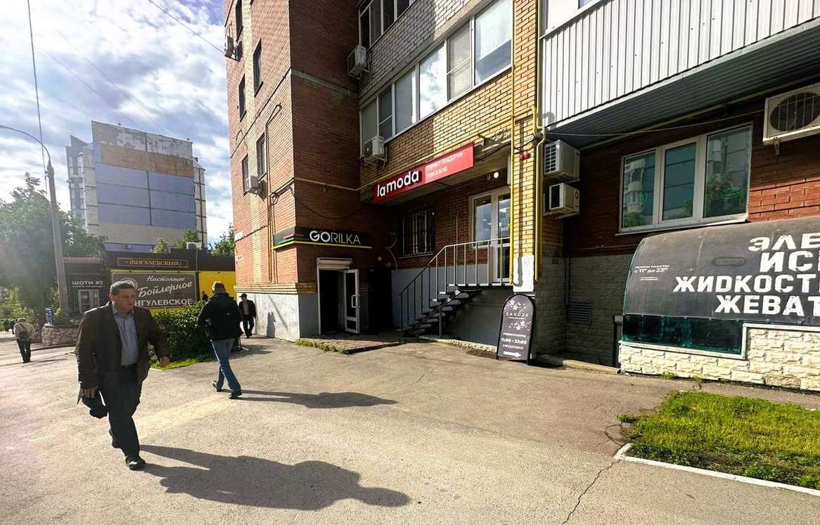 Продажа коммерческой недвижимости, 98м <sup>2</sup>, Самара, Шверника улица,  15