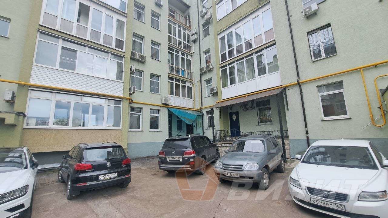 Продажа коммерческой недвижимости, 211м <sup>2</sup>, Самара, Алексея Толстого улица,  76