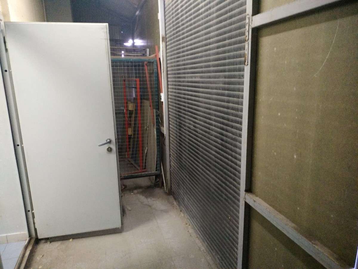 Продажа коммерческой недвижимости, 953м <sup>2</sup>, Самара, Ново-Вокзальная улица,  61в