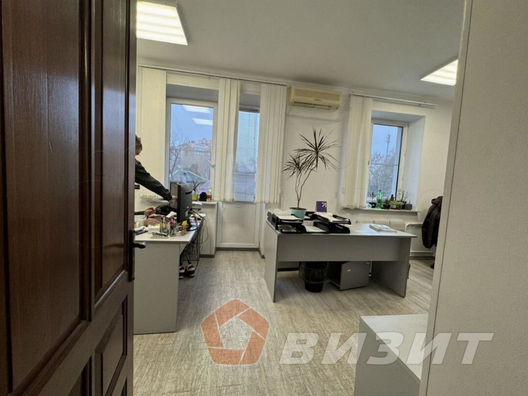 Аренда коммерческой недвижимости, 1399м <sup>2</sup>, Самара, Ярмарочная улица,  49