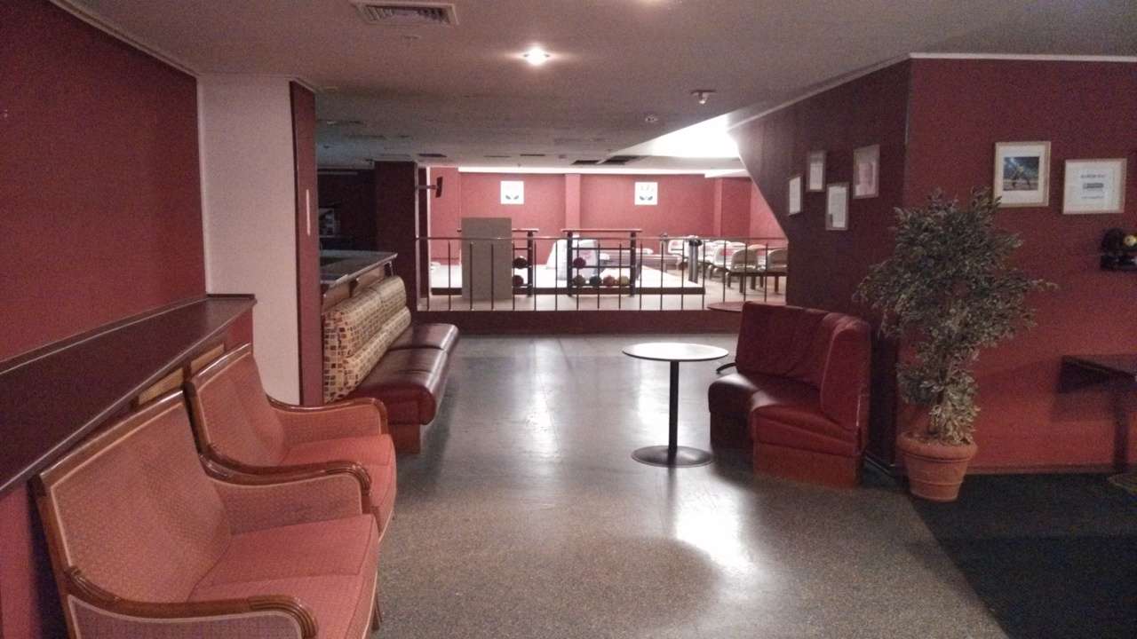 Аренда коммерческой недвижимости, 629м <sup>2</sup>, Самара, Ново-Садовая улица,  162в