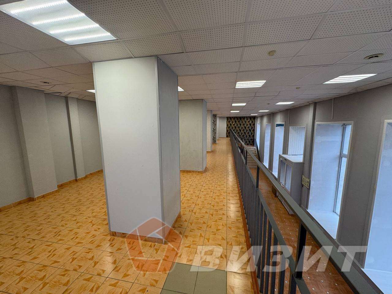 Аренда коммерческой недвижимости, 284м <sup>2</sup>, Самара, Гагарина улица,  153