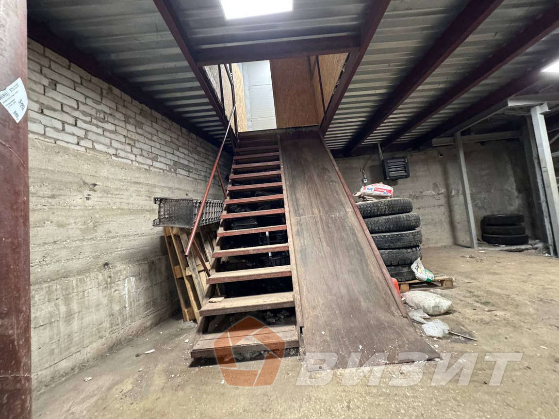 Аренда коммерческой недвижимости, 304м <sup>2</sup>, Самара, Дзержинского улица,  52к2