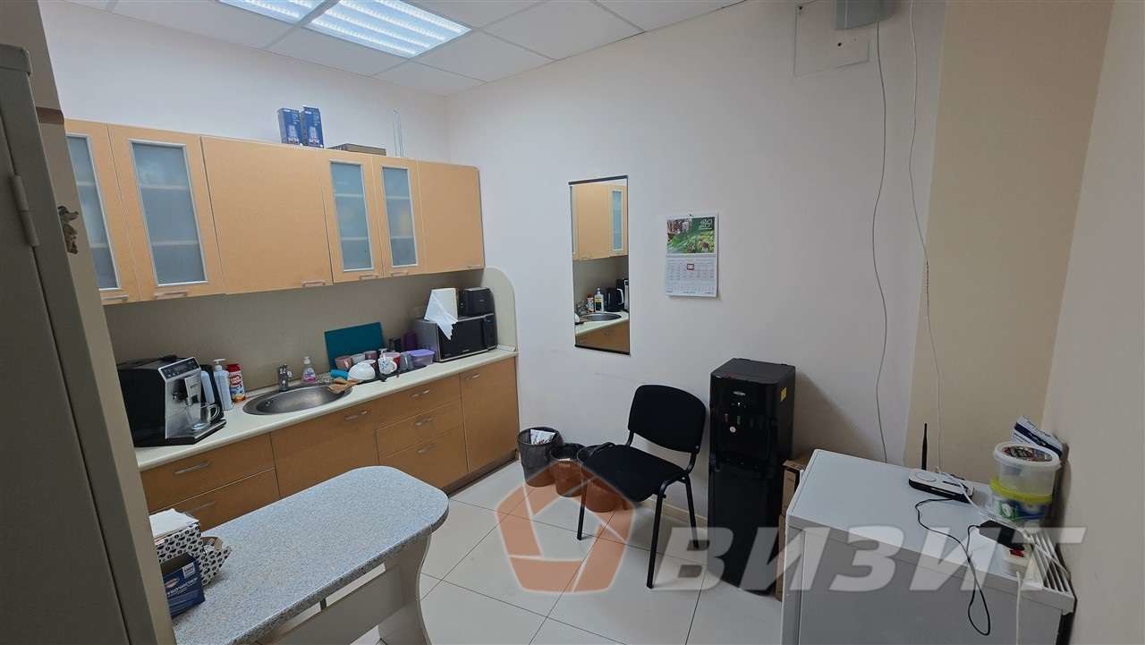 Аренда коммерческой недвижимости, 211м <sup>2</sup>, Самара, 3-я просека,  250