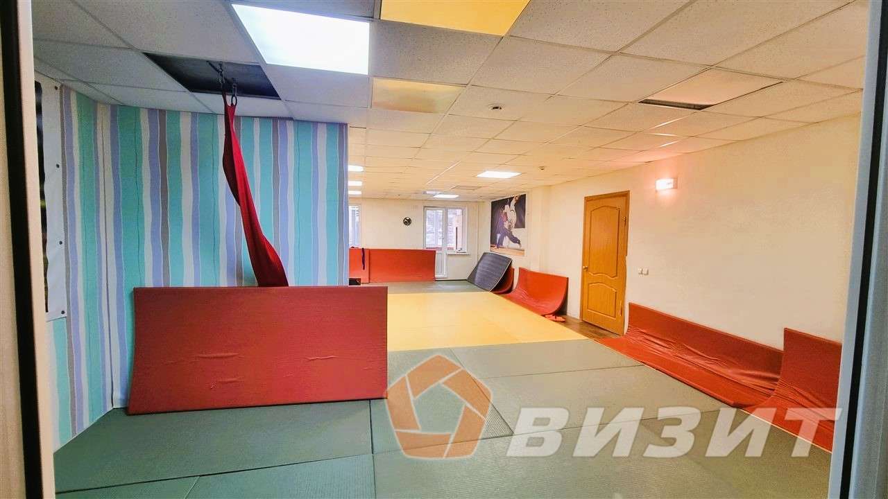 Продажа коммерческой недвижимости, 107м <sup>2</sup>, Самара, Ставропольская улица,  204