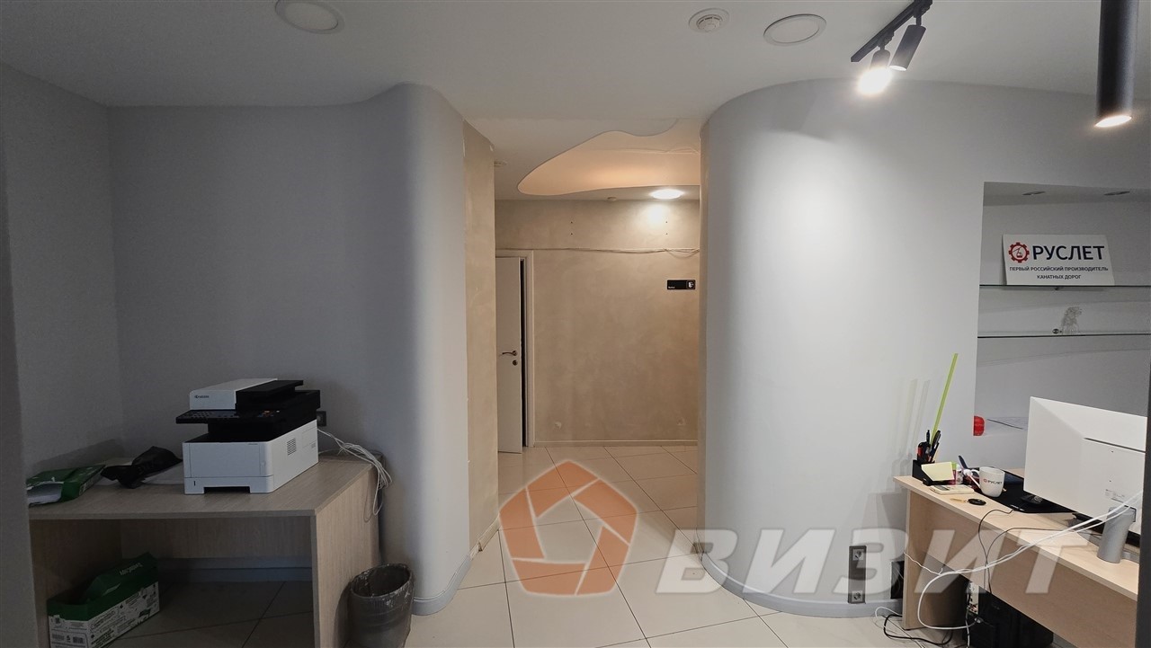 Аренда коммерческой недвижимости, 211м <sup>2</sup>, Самара, 3-я просека,  250