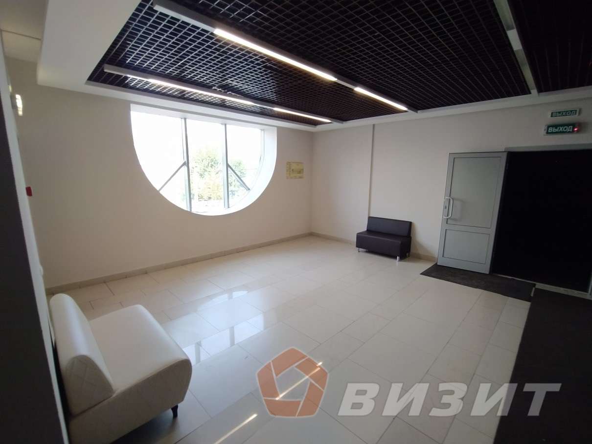 Аренда коммерческой недвижимости, 633м <sup>2</sup>, Самара, Мичурина улица,  21