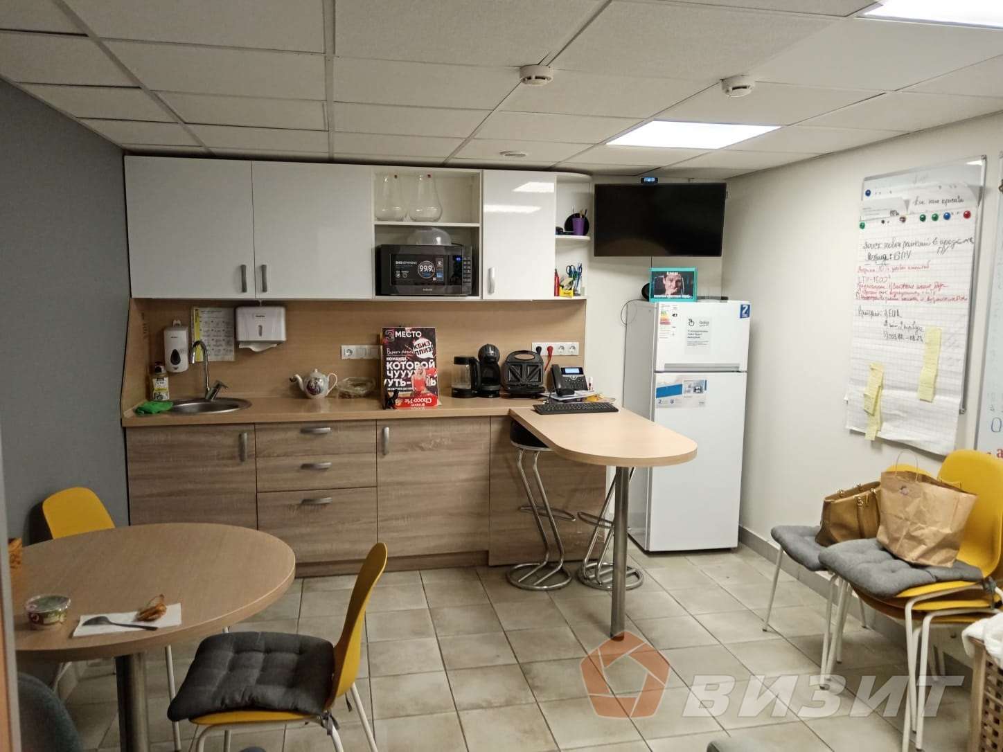 Аренда коммерческой недвижимости, 221м <sup>2</sup>, Самара, Гагарина улица,  109