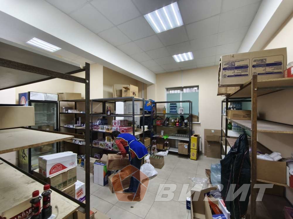 Аренда коммерческой недвижимости, 80м <sup>2</sup>, Самара, Юных Пионеров проспект,  32