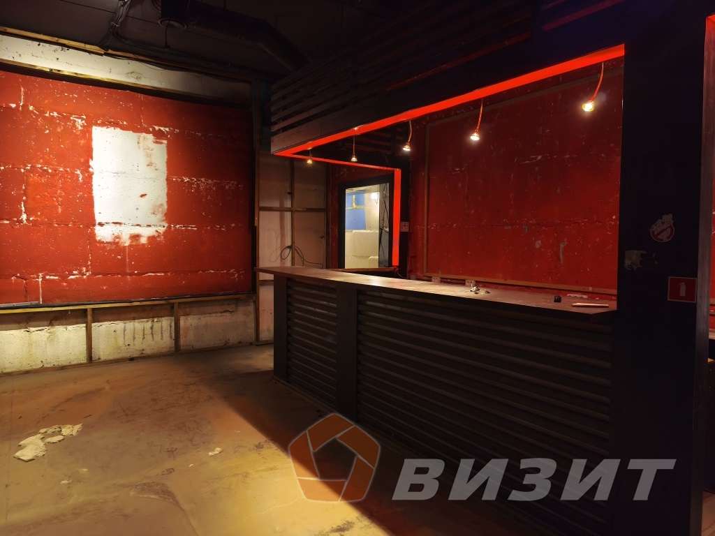 Продажа коммерческой недвижимости, 294м <sup>2</sup>, Самара, Рабочая улица,  85