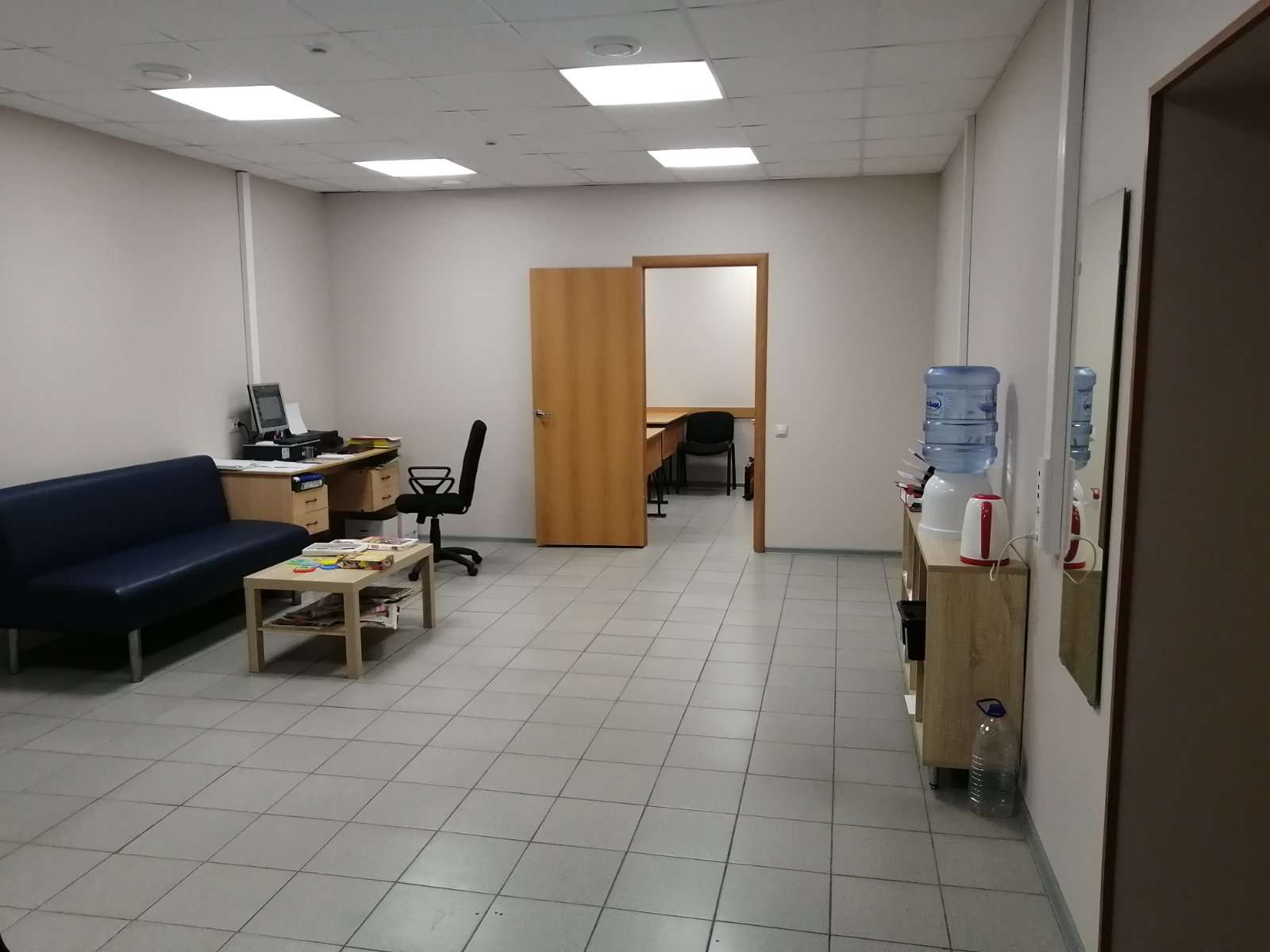 Продажа коммерческой недвижимости, 98м <sup>2</sup>, Самара, Кромская улица, дом 4 Продажа коммерческой недвижимости, 98м <sup>2</sup>, Самара, Кромская улица, дом 4