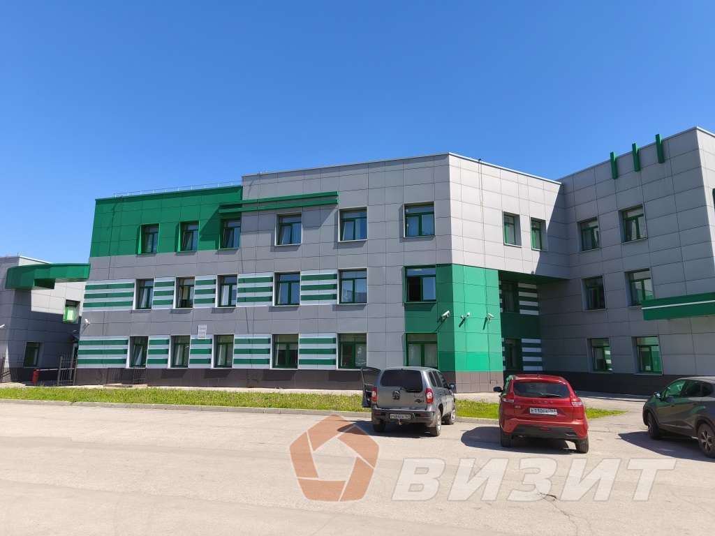 Аренда коммерческой недвижимости, 272м <sup>2</sup>, Новокуйбышевск, Молодежная улица,  1