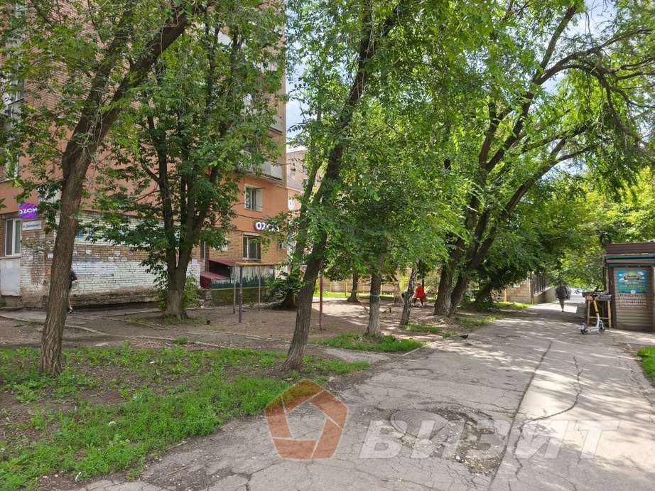 Продажа коммерческой недвижимости, 50м <sup>2</sup>, Самара, Дзержинского улица,  13А