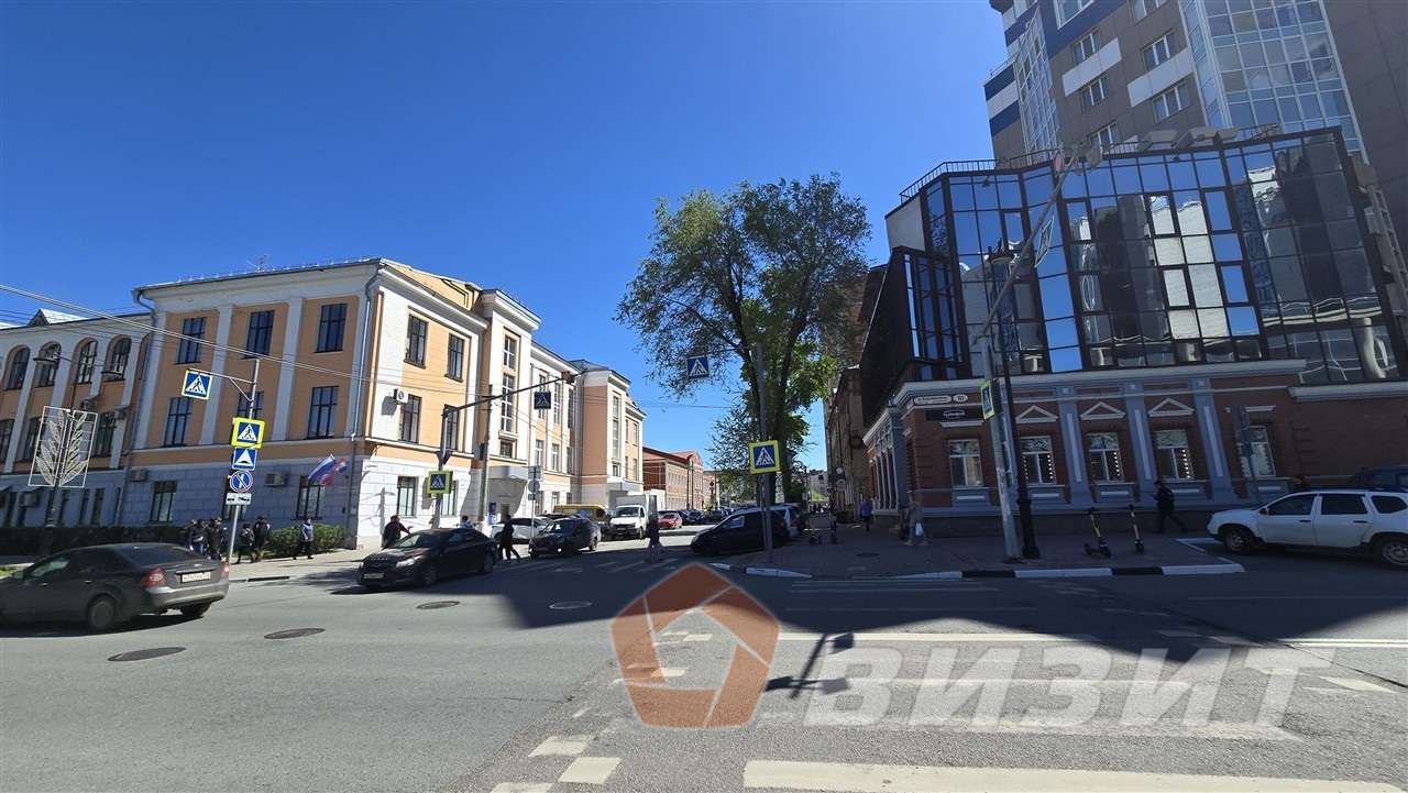 Продажа коммерческой недвижимости, 818м <sup>2</sup>, Самара, Молодогвардейская улица,  143