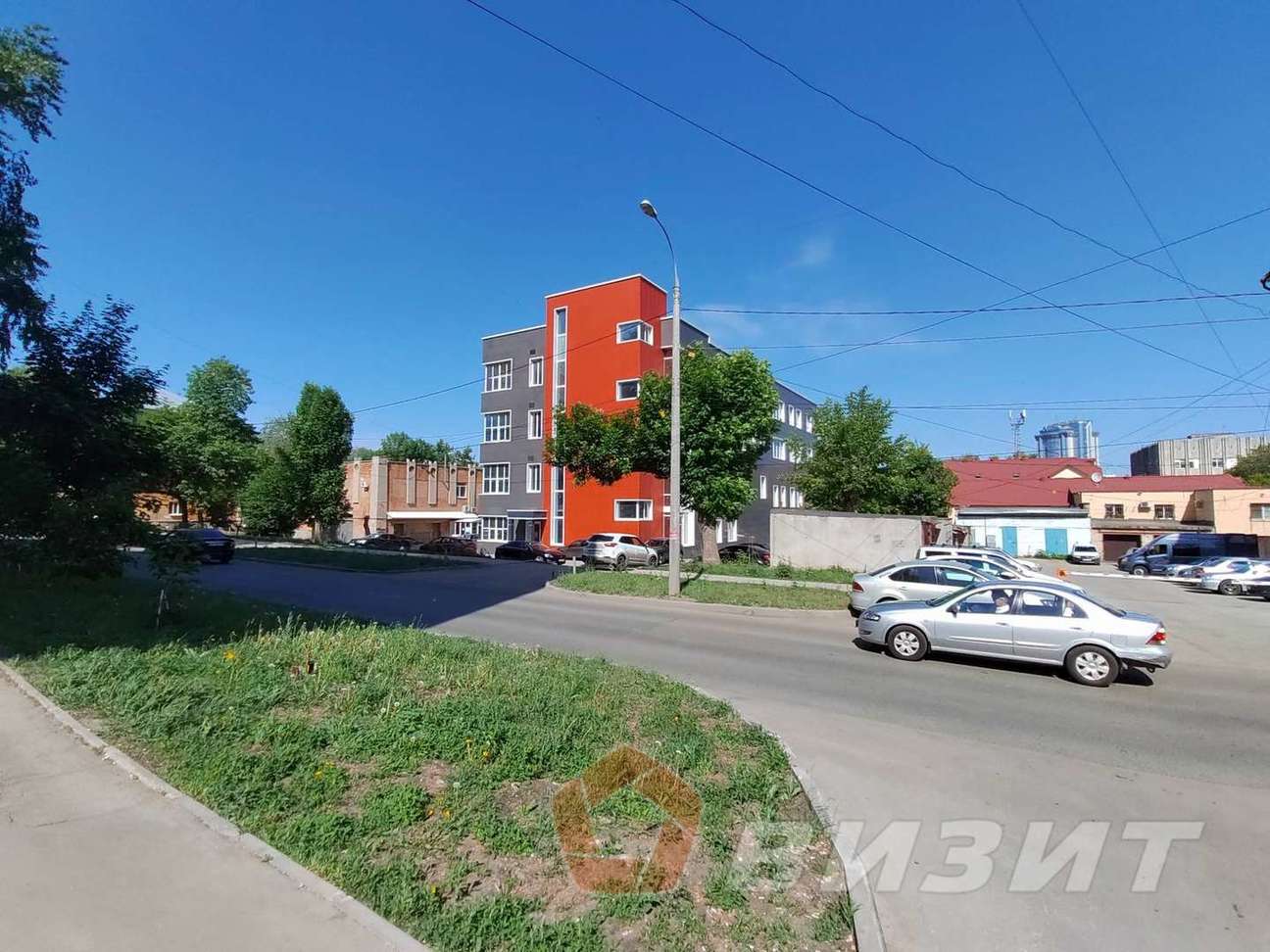 Продажа коммерческой недвижимости, 2400м <sup>2</sup>, Самара, Скляренко улица,  18