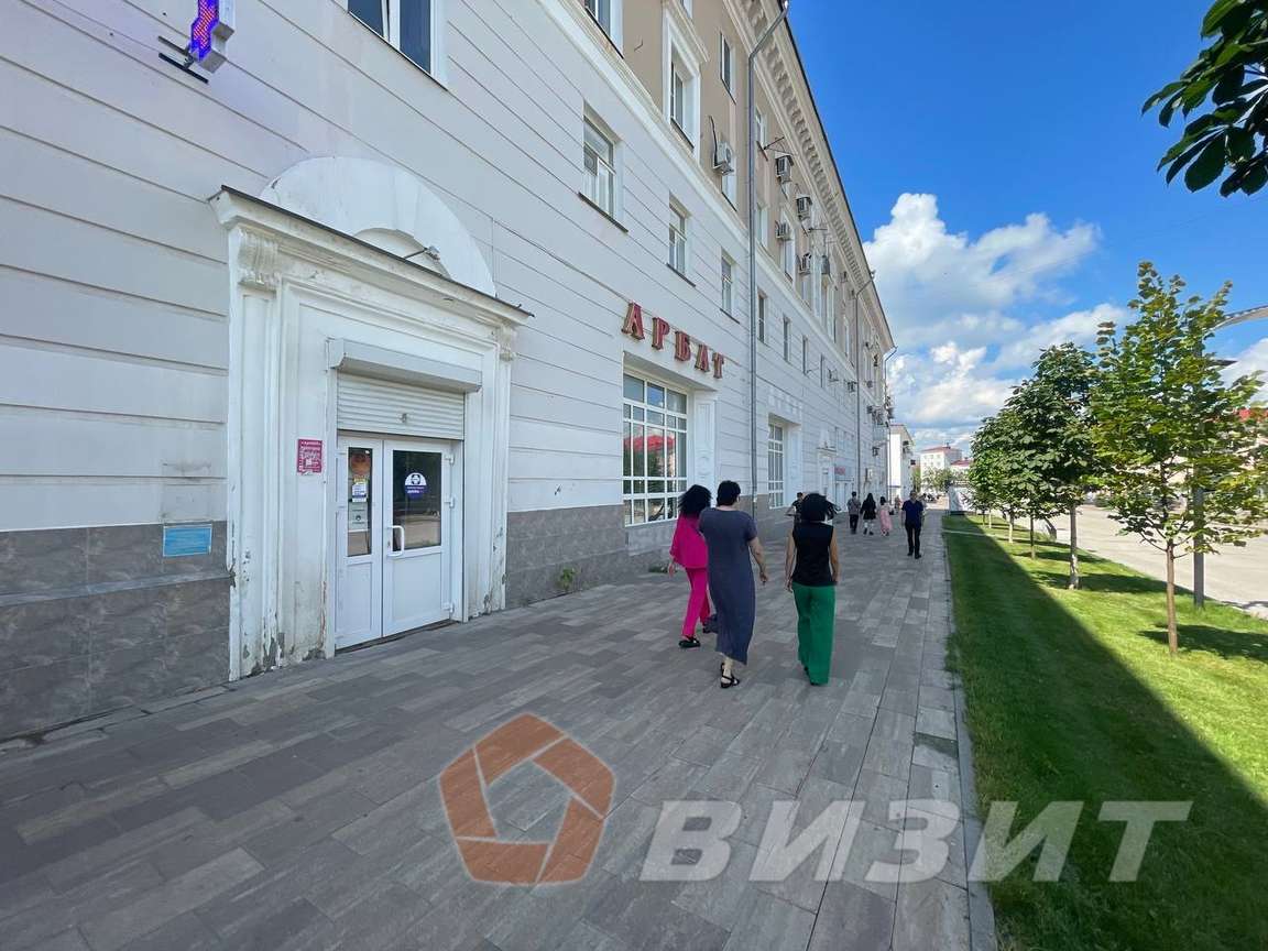 Аренда коммерческой недвижимости, 267м <sup>2</sup>, Новокуйбышевск, Миронова улица,  4