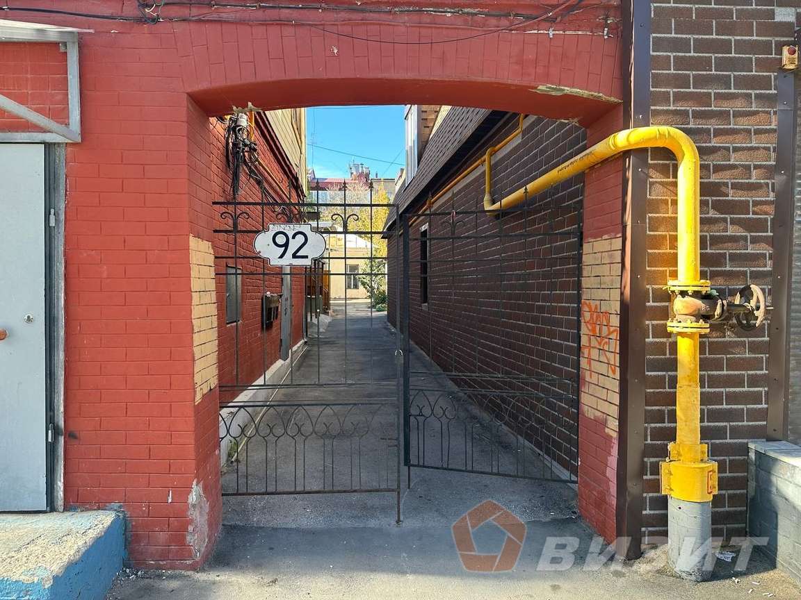 Продажа коммерческой недвижимости, 112м <sup>2</sup>, Самара, Молодогвардейская улица,  92