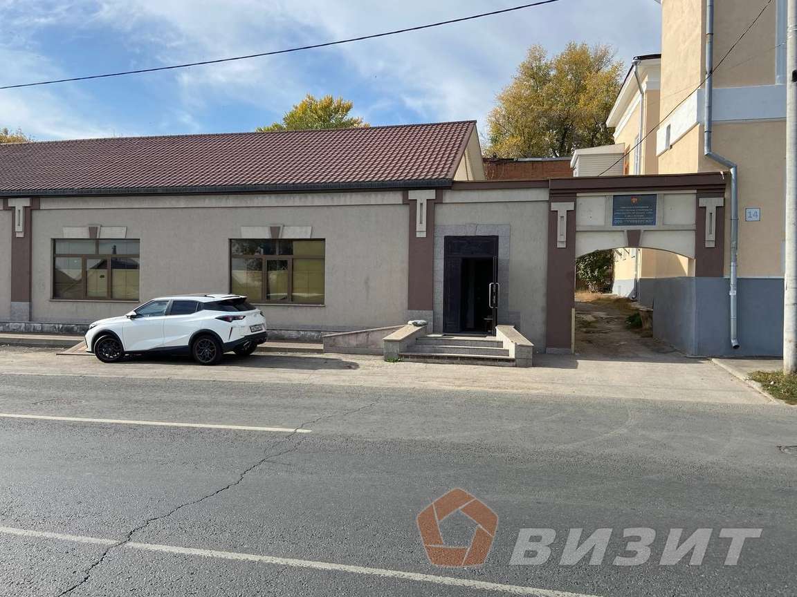 Аренда коммерческой недвижимости, 600м <sup>2</sup>, Самара, Чапаевская улица,  14А