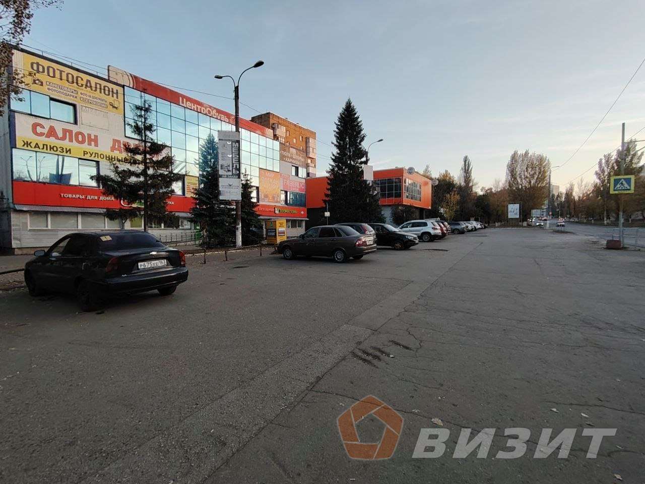 Аренда коммерческой недвижимости, 160м <sup>2</sup>, Новокуйбышевск, Дзержинского улица,  6