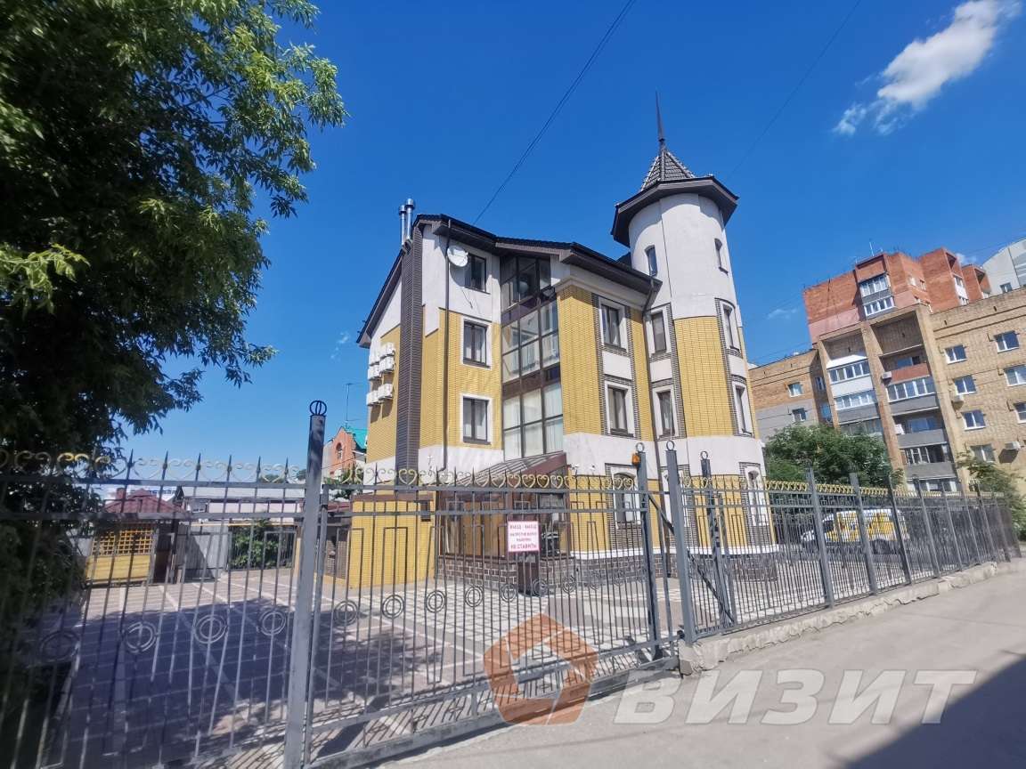 Продажа коммерческой недвижимости, 450м <sup>2</sup>, Самара, Максима Горького улица,  66