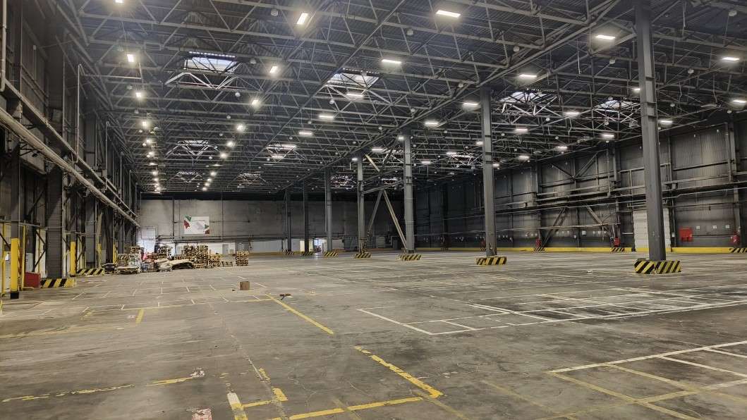 Аренда коммерческой недвижимости, 6300м <sup>2</sup>, Самара, Земеца улица,  32к354