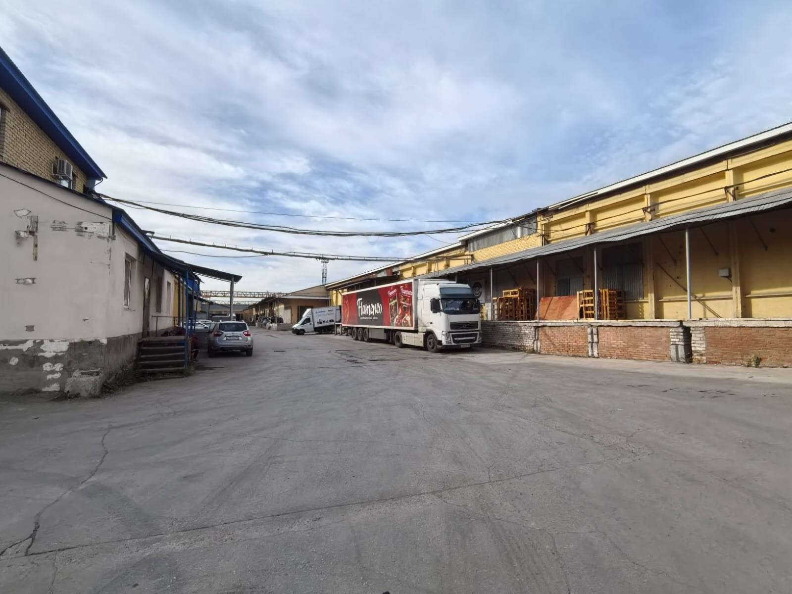 Аренда коммерческой недвижимости, 800м <sup>2</sup>, Самара, Товарная улица,  8А