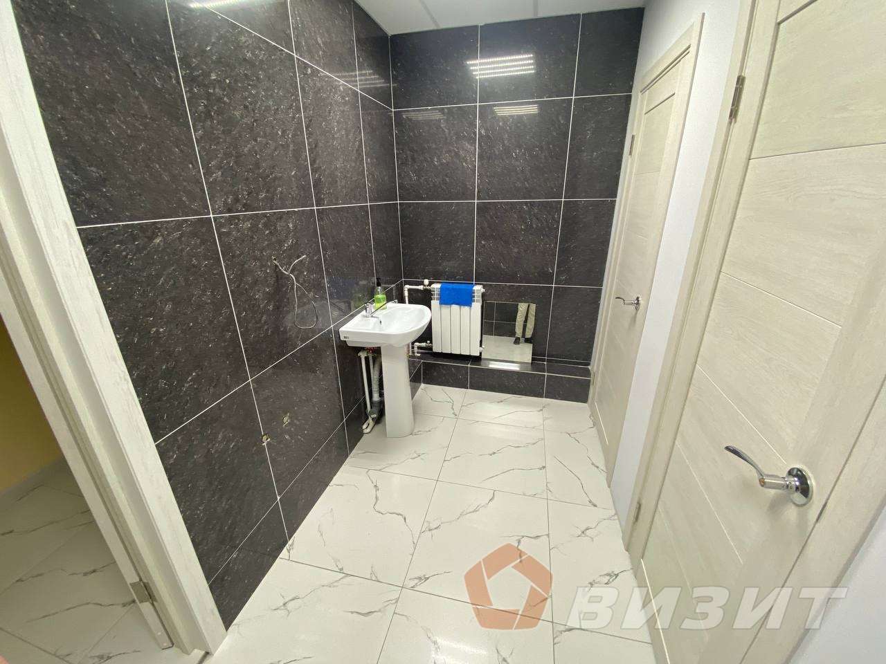 Аренда коммерческой недвижимости, 300м <sup>2</sup>, Самара, Тухачевского улица,  173