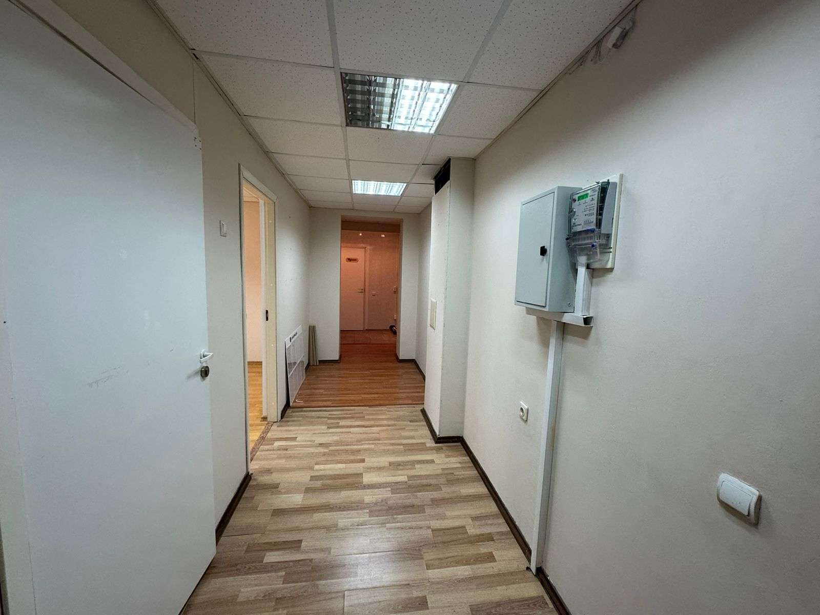 Продажа коммерческой недвижимости, 85м <sup>2</sup>, Самара, Осипенко улица,  39